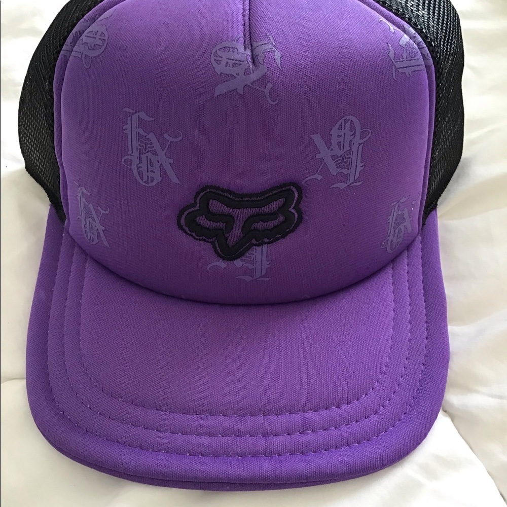 Fox trucker hat